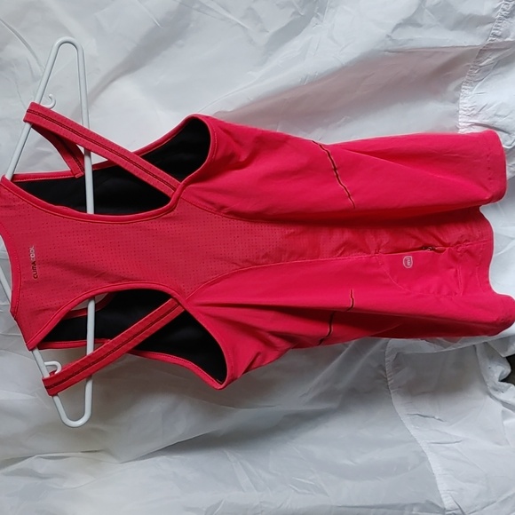 ✅Adidas Climate Cool Workout Shirt - Picture 4 of 7